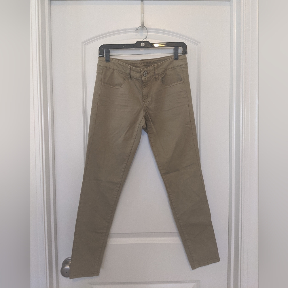 American Eagle Khakis